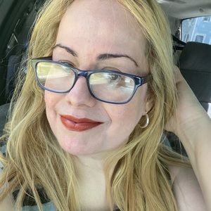 Meet your Posher, Bernice